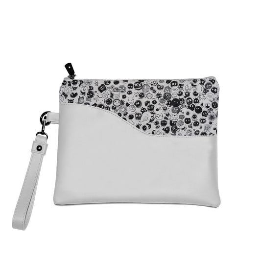 Eloura Pouch Creature Cluster