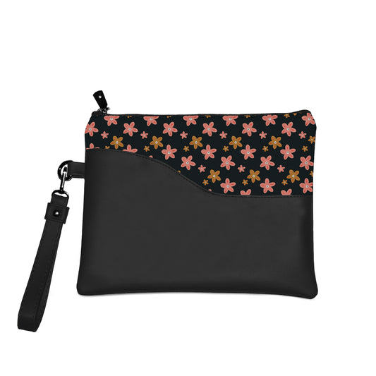 Eloura Pouch Flower Field